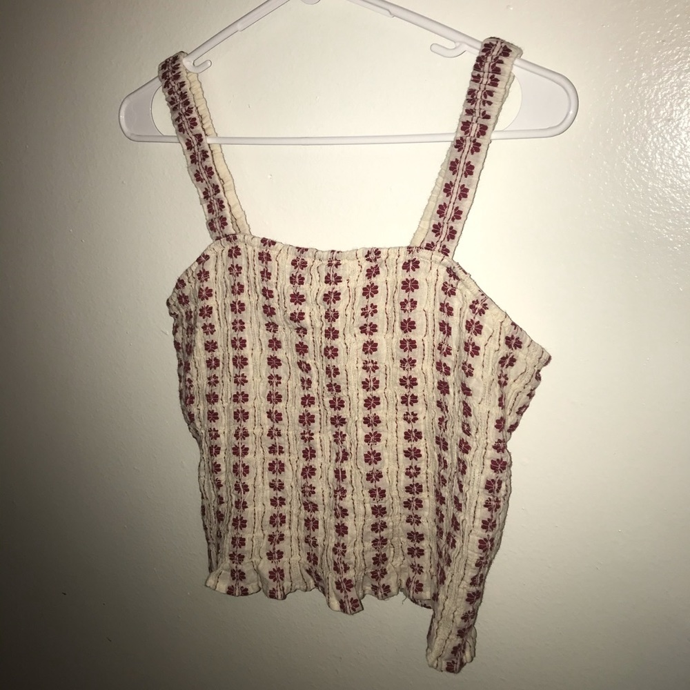 American Eagle red and beige floral crop top